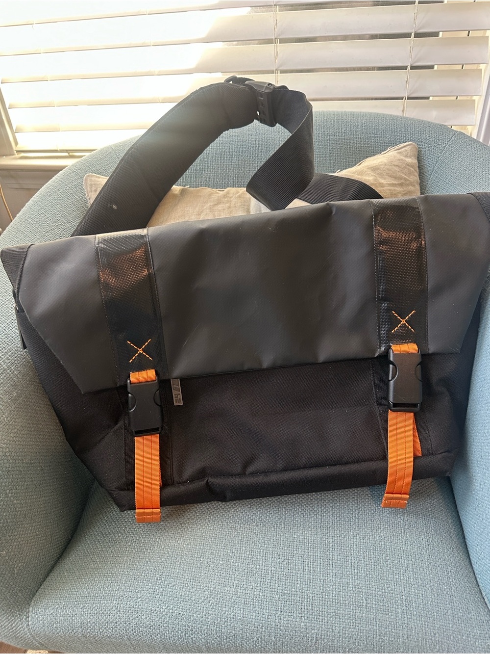 24/7 Traffic Collection – Camera Bag